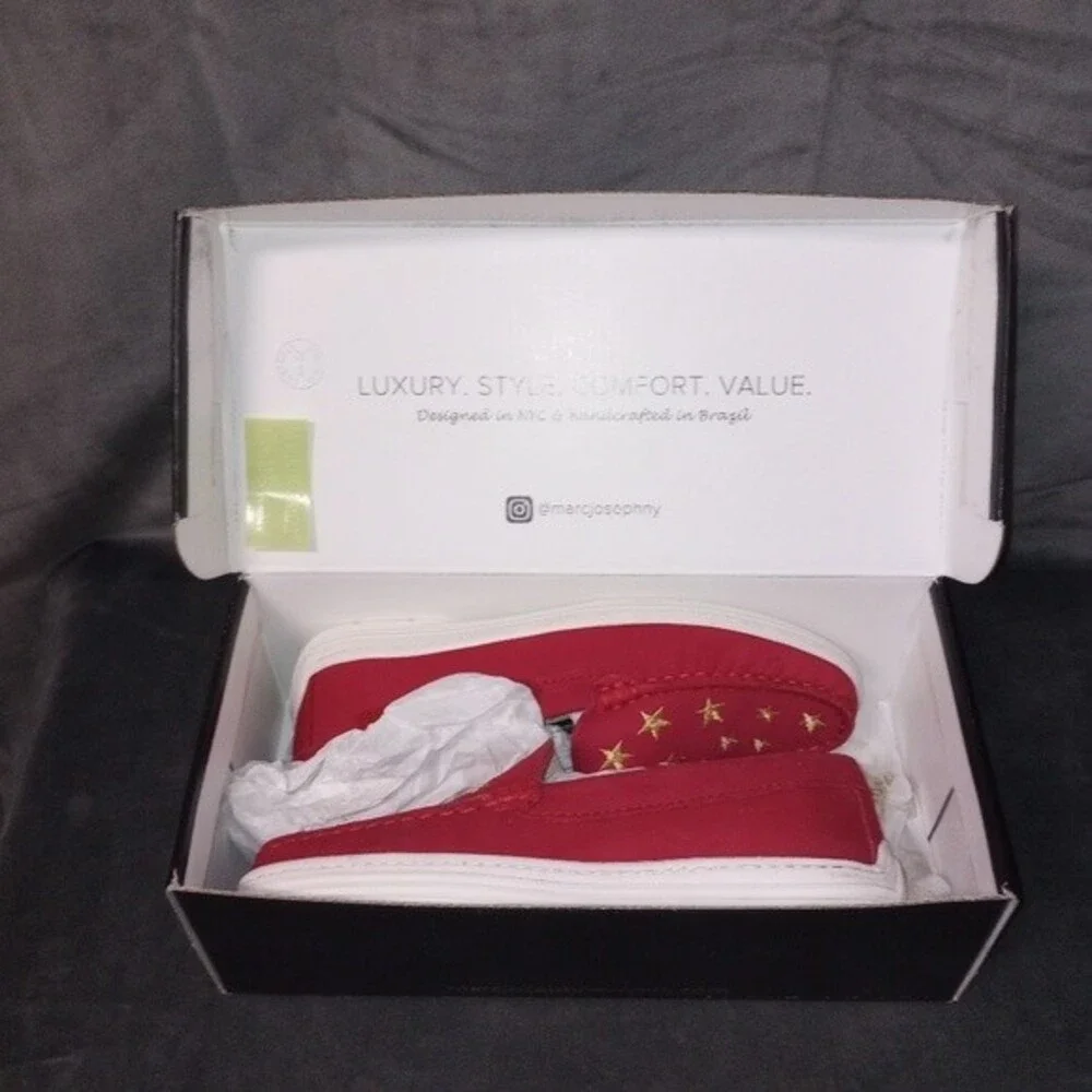 MARC JOSEPH Red Leather Driver with Gold Star Detail Loafer Size 2 NIB